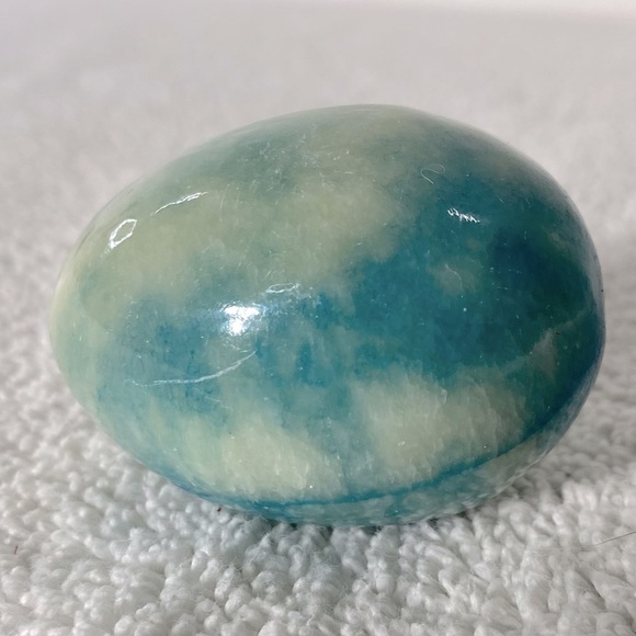 Vintage Polished Light Blue Stone Egg - Picture 1 of 9